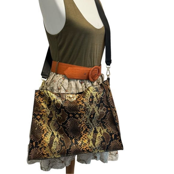 Faux Leather Tote Bag Snakeskin Print with Gold Metallic Accent Print - Picture 1 of 9